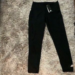 Adidas leggings with side pocket
